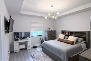 3567 W 110th Terrace, Hialeah, FL 33018 - Photo 7