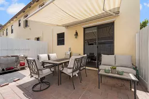 8781 NW 98th Ct, Doral, FL 33178 - Photo 15