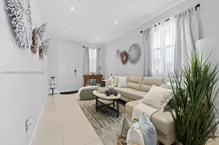 8781 NW 98th Ct, Doral, FL 33178 - Photo 3