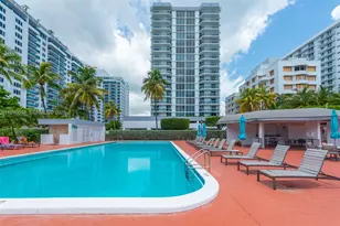 2401 Collins Ave, Miami Beach, FL 33140 - Photo 23