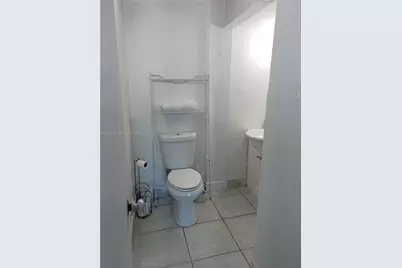 7121 Taft St #A, Hollywood, FL 33024 - Photo 7