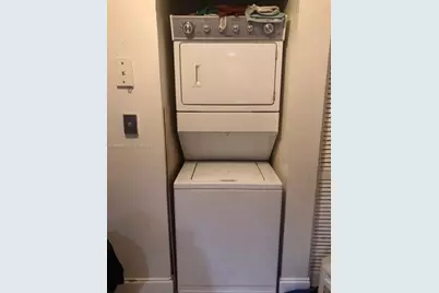 10161 W Sunrise Blvd #102, Plantation, FL 33322 - Photo 9