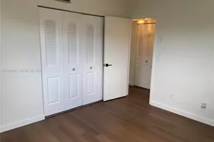 200 Ashbury Rd, Hollywood, FL 33024 - Photo 17