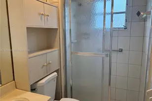 200 Ashbury Rd, Hollywood, FL 33024 - Photo 19