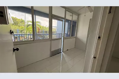 1943 Monroe St #306A, Hollywood, FL 33020 - Photo 15