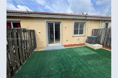 85 SW 16 Av #., Homestead, FL 33030 - Photo 19