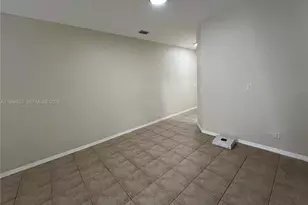 85 SW 16th Ave, Homestead, FL 33030 - Photo 11