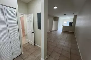 85 SW 16th Ave, Homestead, FL 33030 - Photo 7