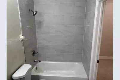 85 SW 16 Av #., Homestead, FL 33030 - Photo 17