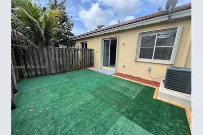 85 SW 16 Av #., Homestead, FL 33030 - Photo 13