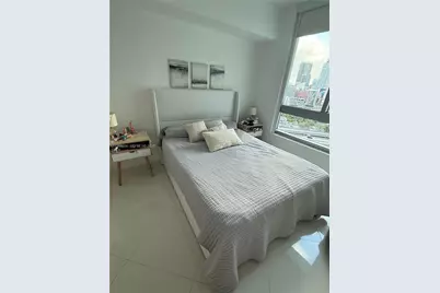 350 S Miami Ave #1605, Miami, FL 33130 - Photo 5