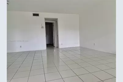 580 Egret Dr #212, Hallandale Beach, FL 33009 - Photo 13
