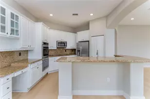 3520 SW 195th Ave, Miramar, FL 33029 - Photo 9