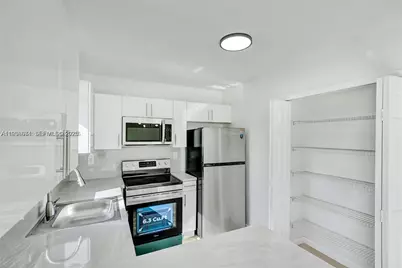 3398 NE 9th Dr #104, Homestead, FL 33033 - Photo 1