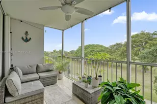 2651 S Course Dr, Pompano Beach, FL 33069 - Photo 21