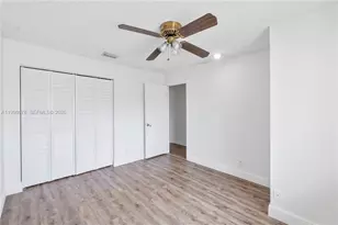 8243 NW 9th Ct, Plantation, FL 33324 - Photo 13