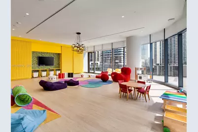 45 SW 9th St #2001, Miami, FL 33130 - Photo 39