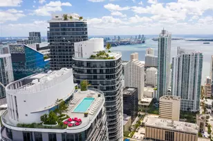 45 SW 9th St, Miami, FL 33130 - Photo 37