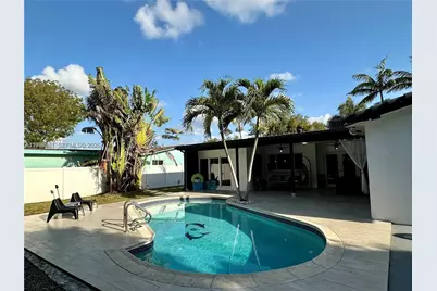 5424 Garfield St, Hollywood, FL 33021 - Photo 11