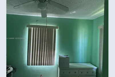 900 NW 75th St, Miami, FL 33150 - Photo 3
