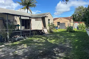 900 NW 75th St, Miami, FL 33150 - Photo 11