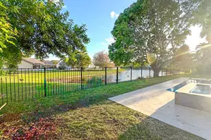 9592 Majestic Way, Boynton Beach, FL 33437 - Photo 17