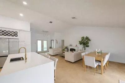 9592 Majestic Way #9592, Boynton Beach, FL 33437 - Photo 5