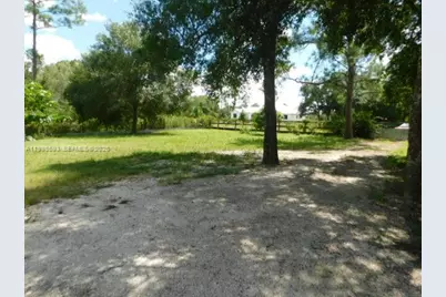 551 Ave Del Sur #1, Clewiston, FL 33440 - Photo 23