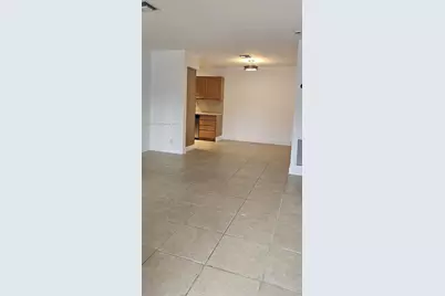6350 SW 3rd St, Pembroke Pines, FL 33023 - Photo 7