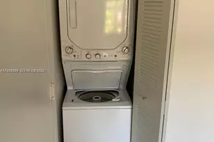 1450 Meridian Ave, Miami Beach, FL 33139 - Photo 9