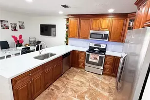 6217 SW 128th Pl, Miami, FL 33183 - Photo 13