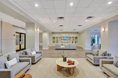 5600 Collins Ave #5C, Miami Beach, FL 33140 - Photo 23