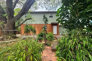 258 SW 1st Ct, Dania Beach, FL 33004 - Photo 25