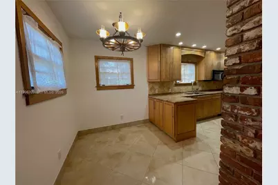 258 SW 1st Ct #HOUSE, Dania Beach, FL 33004 - Photo 7