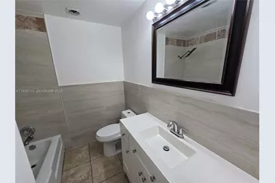 812 SW 13th St #812, Fort Lauderdale, FL 33315 - Photo 3