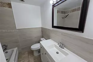 812 SW 13th St, Fort Lauderdale, FL 33315 - Photo 3