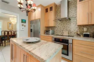 9830 SW 69th Ave, Pinecrest, FL 33156 - Photo 17