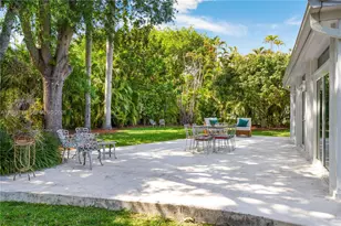 9830 SW 69th Ave, Pinecrest, FL 33156 - Photo 33