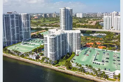 19101 NE 36th Ct #1811, Aventura, FL 33180 - Photo 51