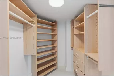 19101 NE 36th Ct #1811, Aventura, FL 33180 - Photo 17