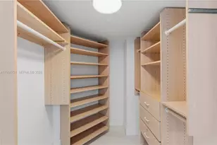 19101 NE 36th Ct, Aventura, FL 33180 - Photo 17