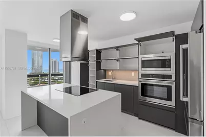 19101 NE 36th Ct #1811, Aventura, FL 33180 - Photo 7