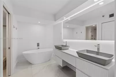 19101 NE 36th Ct #1811, Aventura, FL 33180 - Photo 19