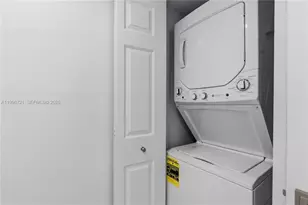 19101 NE 36th Ct, Aventura, FL 33180 - Photo 29