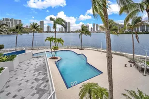 3370 E Hidden Bay Dr, Aventura, FL 33180 - Photo 39