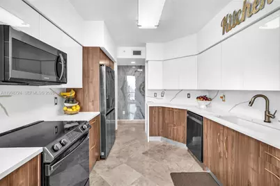 3370 E Hidden Bay Dr #2407, Aventura, FL 33180 - Photo 13