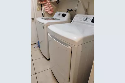 **** Thomas St #1, Hollywood, FL 33021 - Photo 9