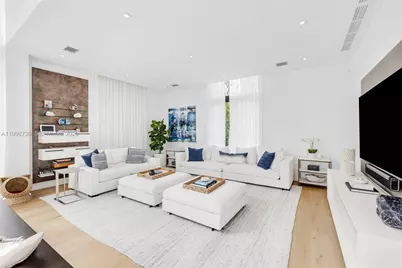 4515 N Michigan Ave, Miami Beach, FL 33140 - Photo 5