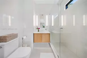 4515 N Michigan Ave, Miami Beach, FL 33140 - Photo 49