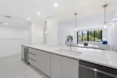 251 Crandon Blvd #202, Key Biscayne, FL 33149 - Photo 5